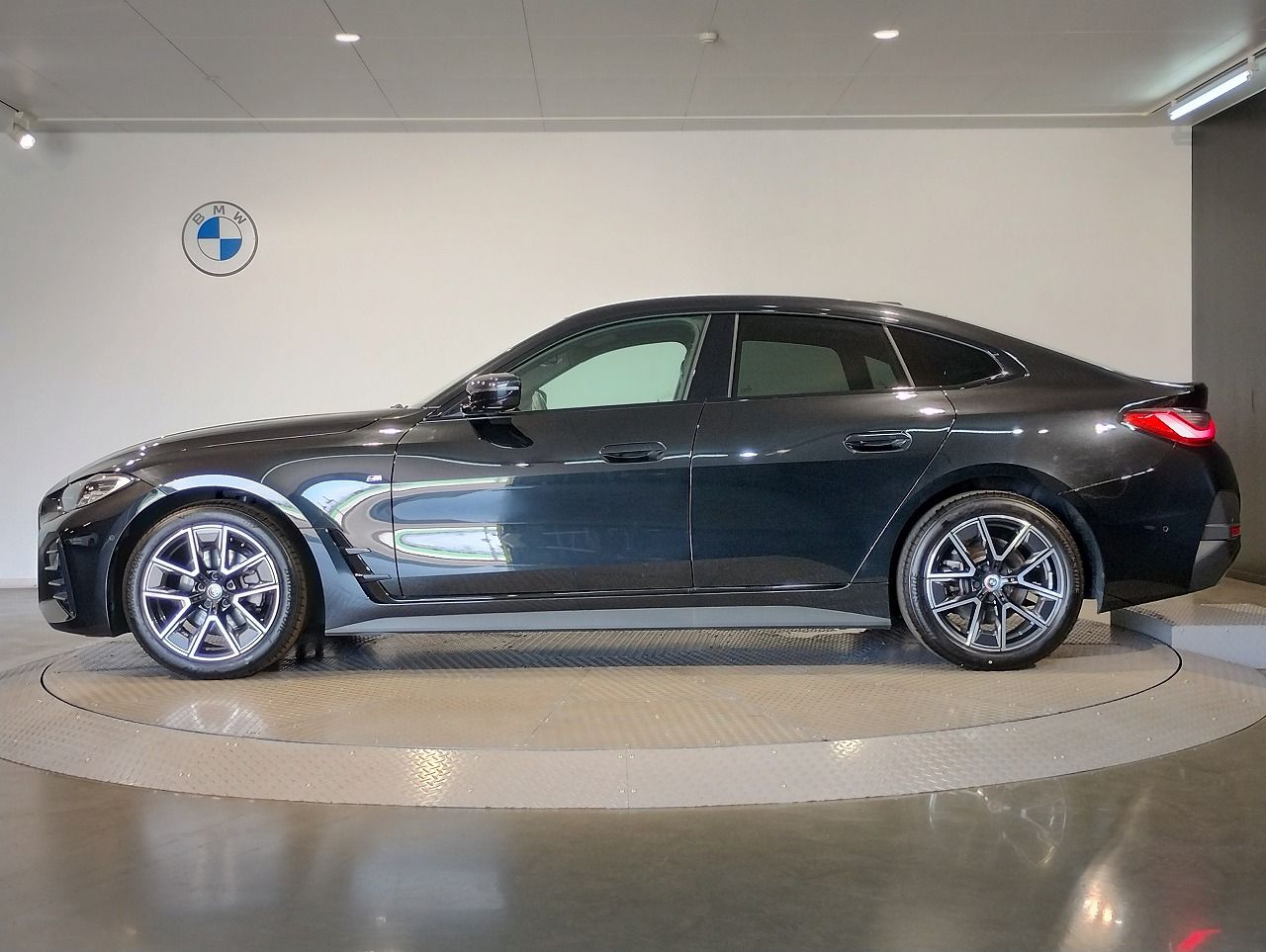 420i Gran Coupé RHD