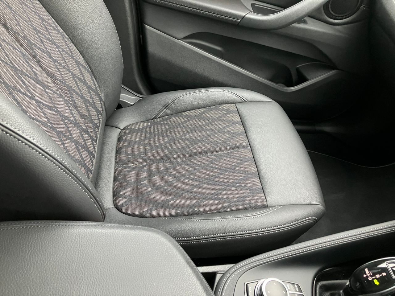 F48 X1 xDrive18d B47 2.0d LCI