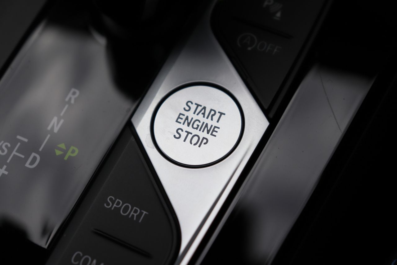 F40 118d Sports Hatch 5-door B47 2.0d