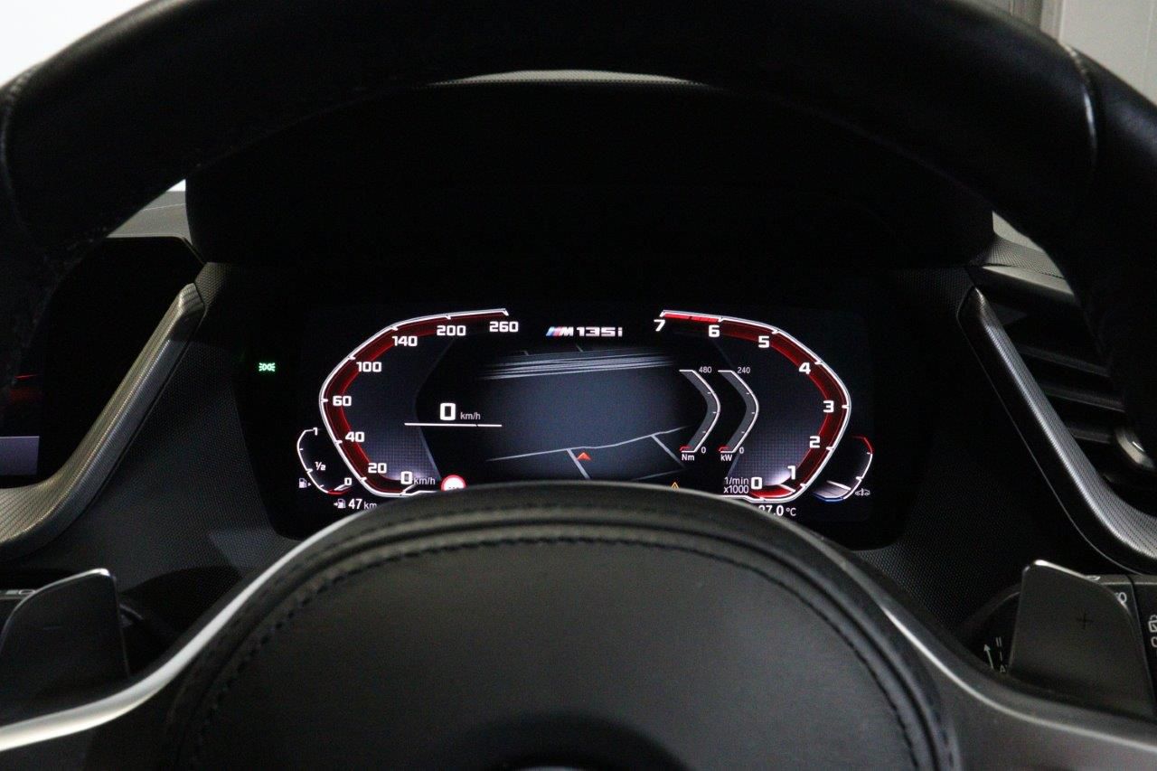 F40 M135i xDrive Sports Hatch 5-door B48 2.0i