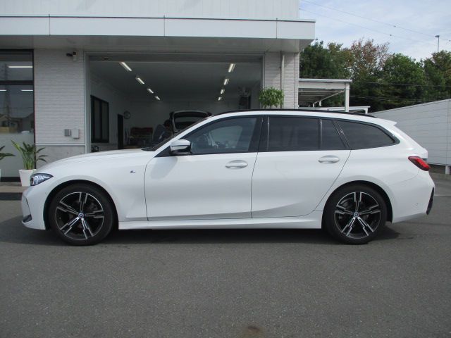 G21 320i Touring LCI RHD