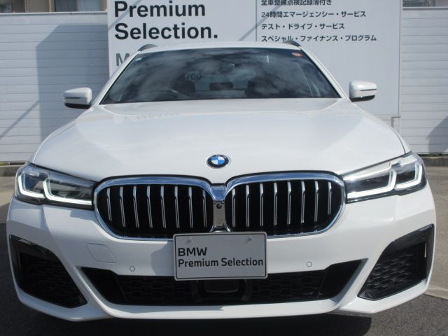 540i xDrive Touring RHD