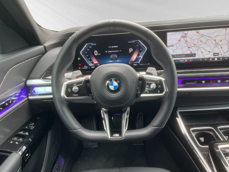 BMW 740