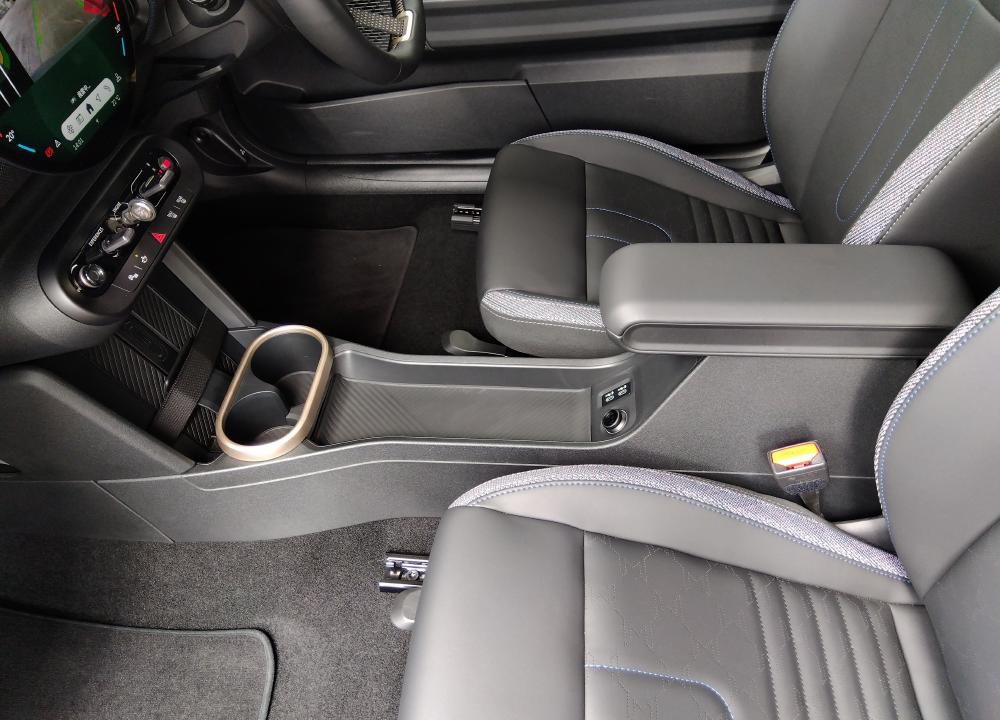 F66 MINI Cooper C 3Dr