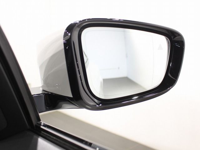 G26 420d xDrive Gran Coupe RHD