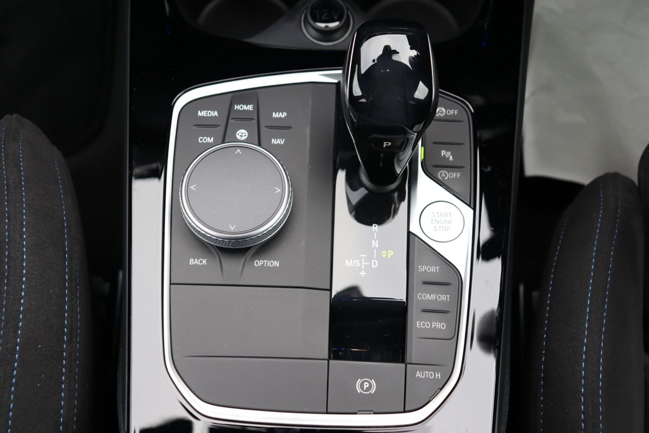 F4* **35i xDrive **** ***** B48 2.0i