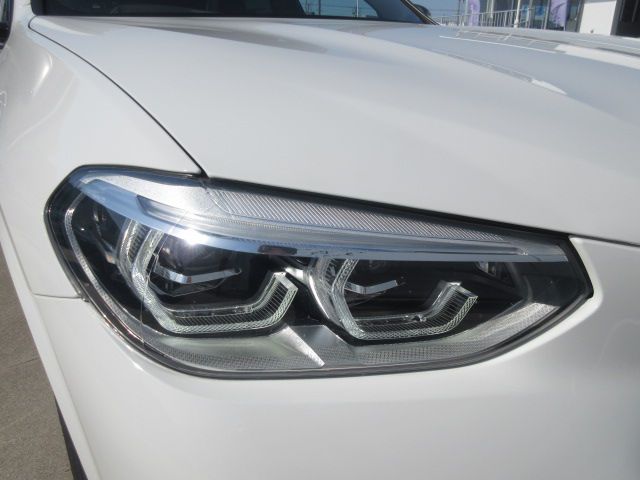 G01 X3 M40i RHD ZA
