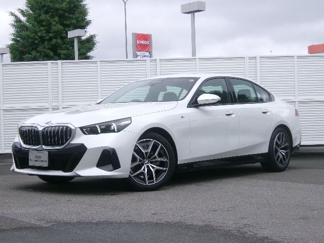 523d xDrive M Sport