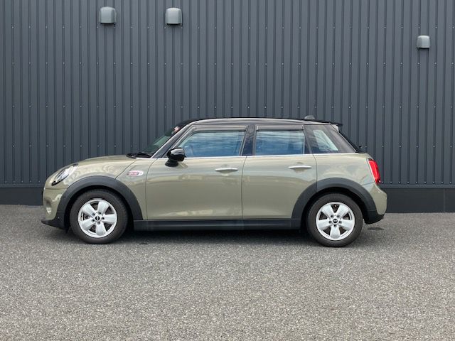 F55 MINI Cooper 5-Door Hatch LCI