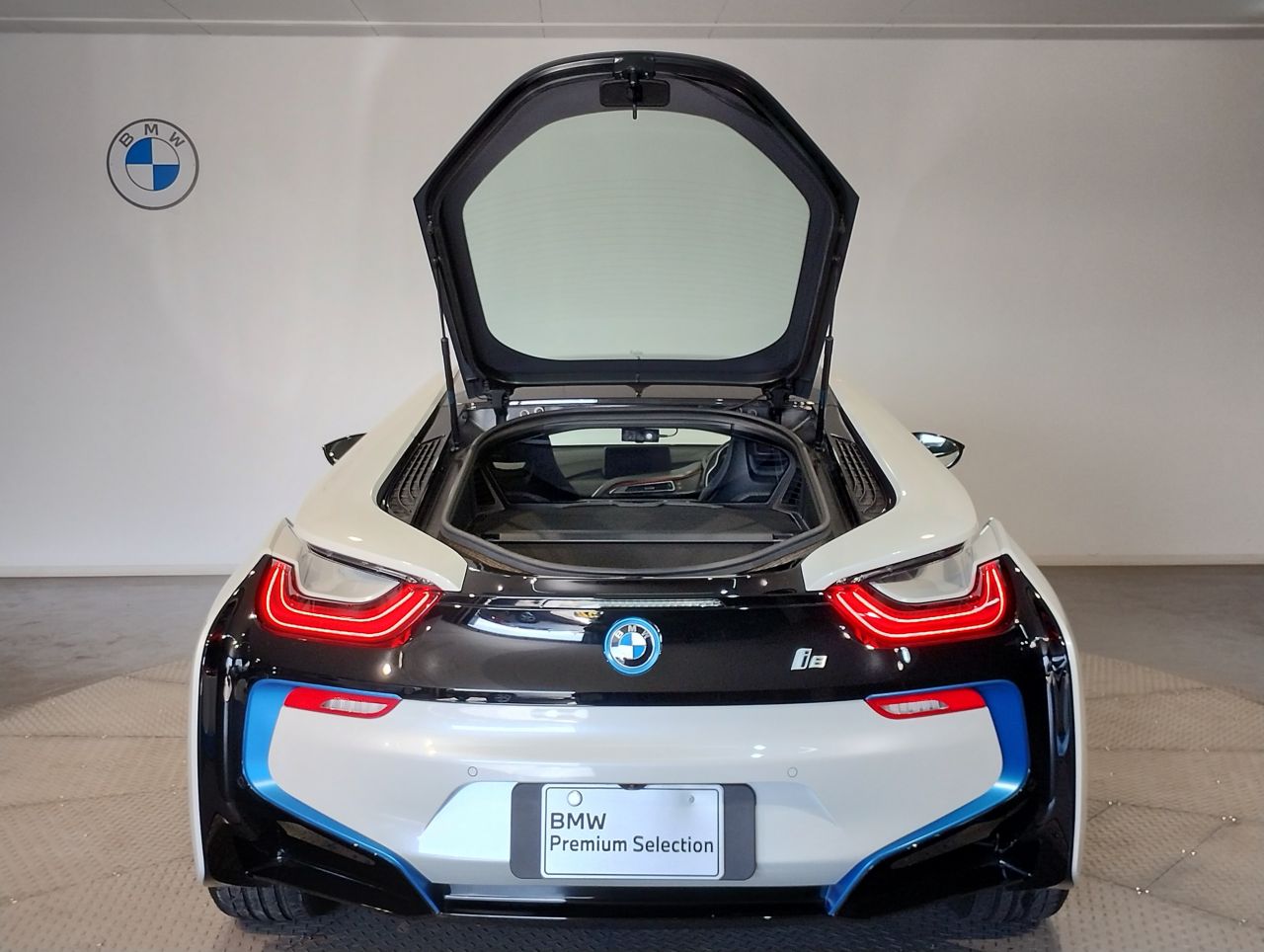 I12 i8 Coupe LCI B38 1.5i