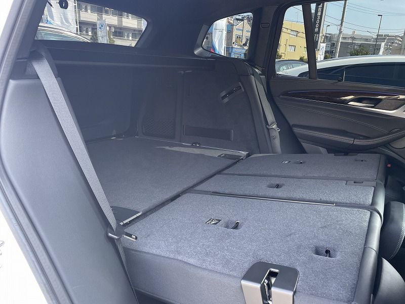 G01 X3 M40i RHD LCI ZA
