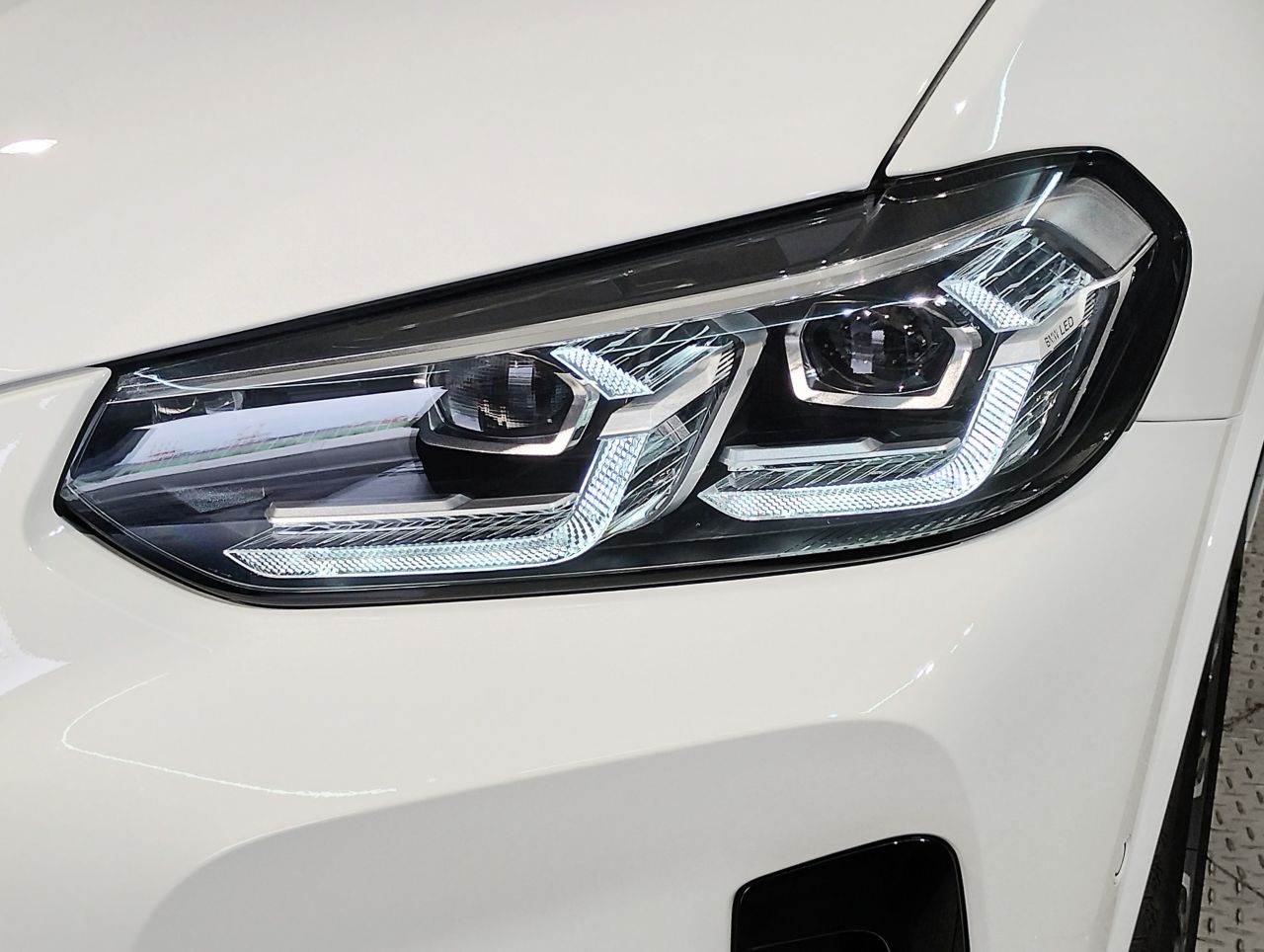 G01 X3 M40i RHD LCI ZA