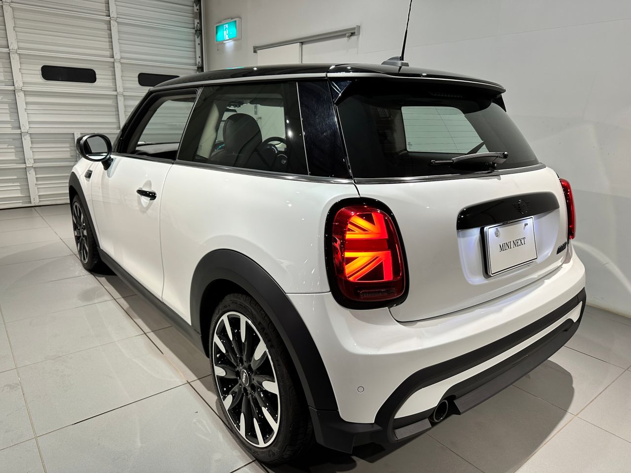 MINI Cooper F56 RHD