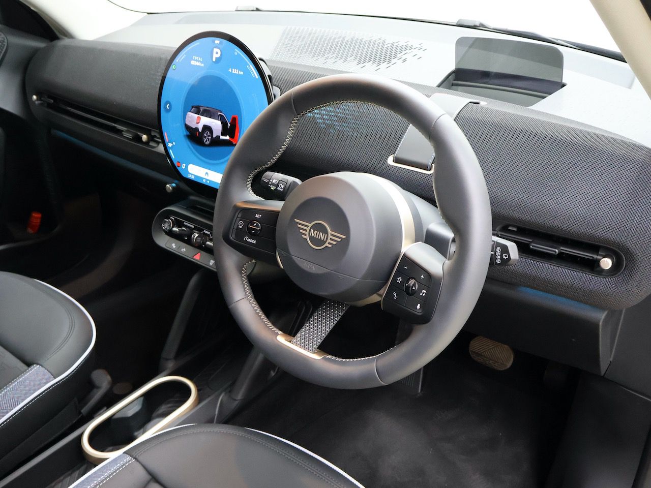 J05 MINI Aceman E