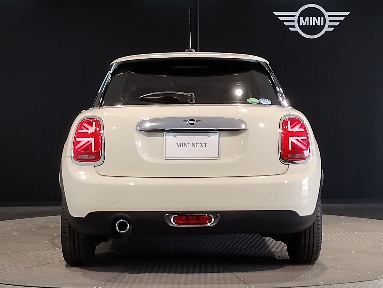 F55 ONE