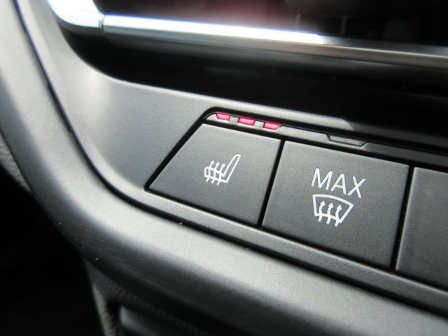 F40 118d Sports Hatch 5-door B47 2.0d