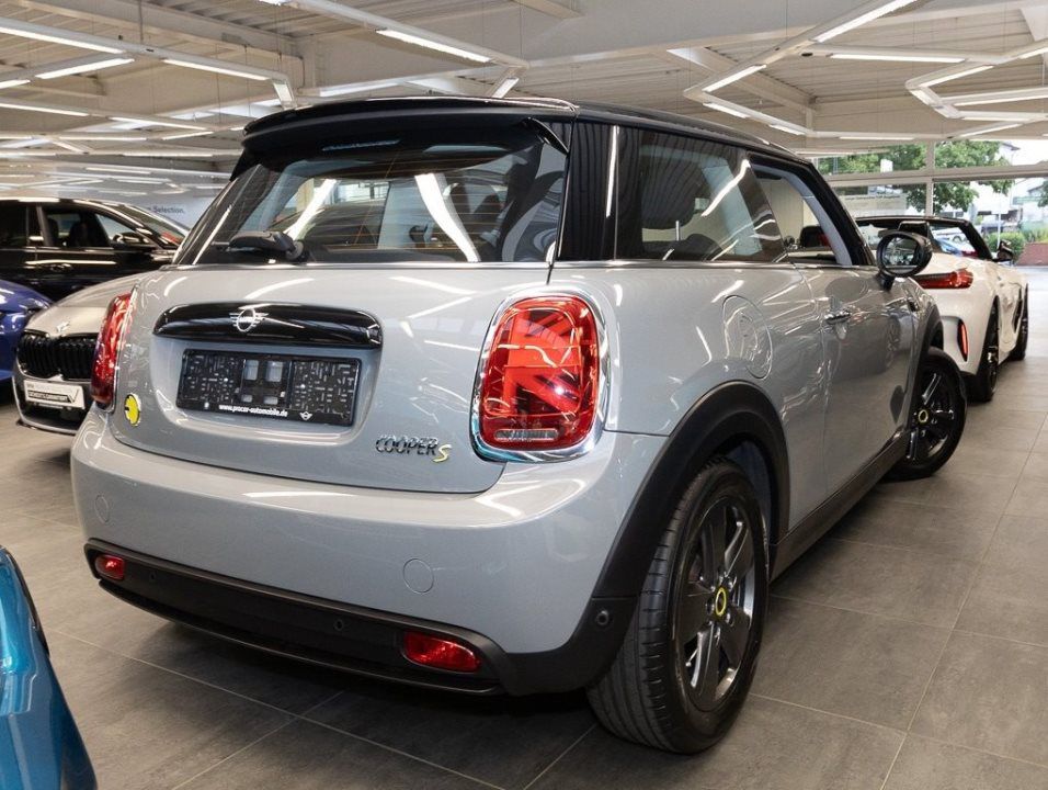 MINI Cooper SE