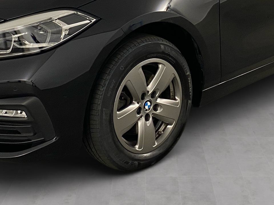 BMW 118