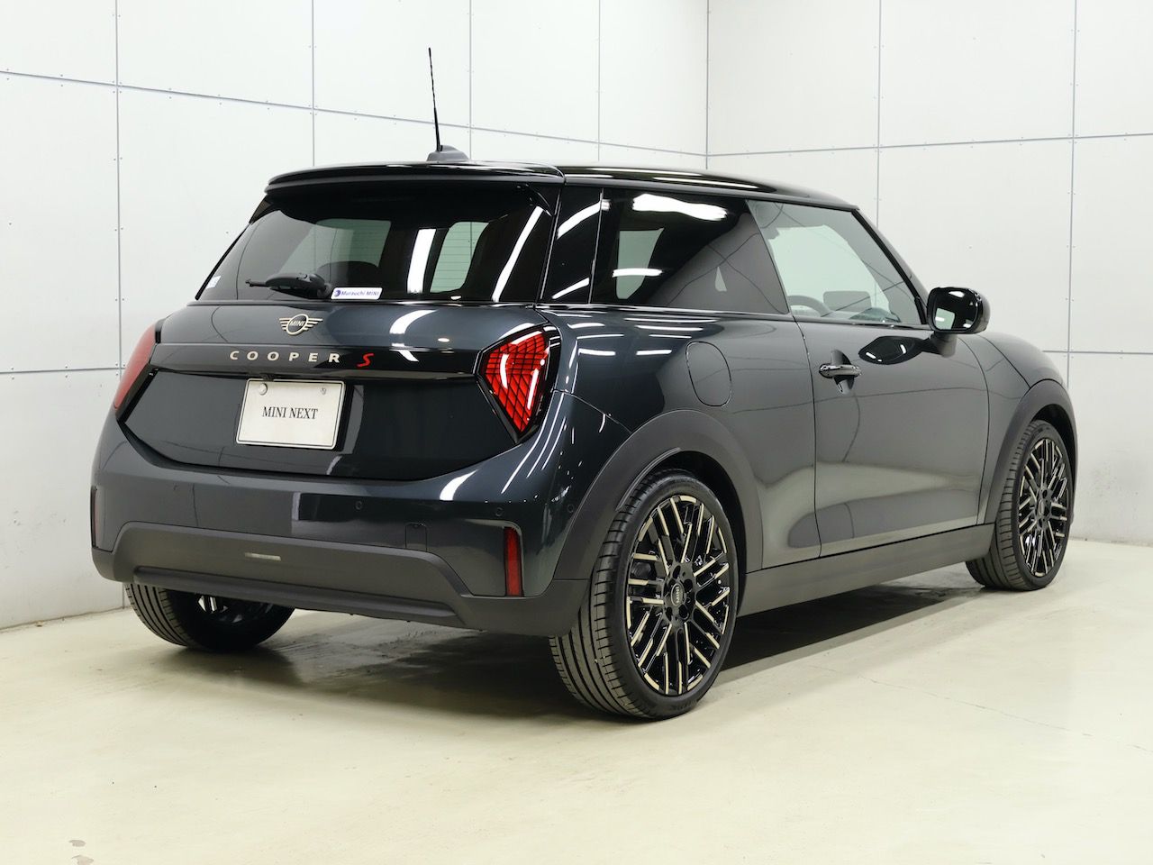 F66 MINI Cooper S 3Dr