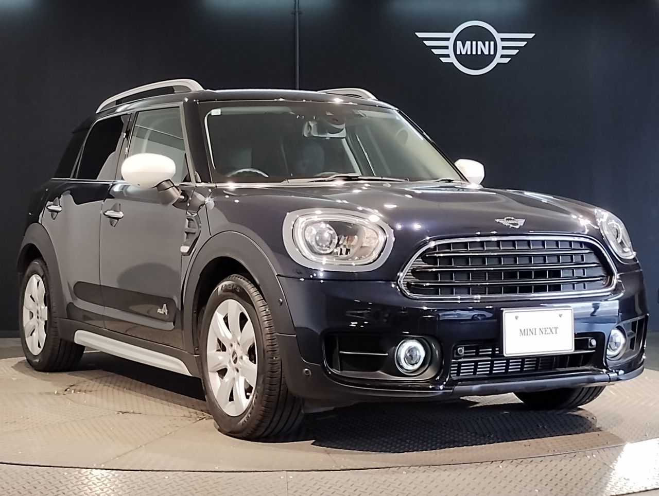 MINI CROSSOVER COOPER D ALL4