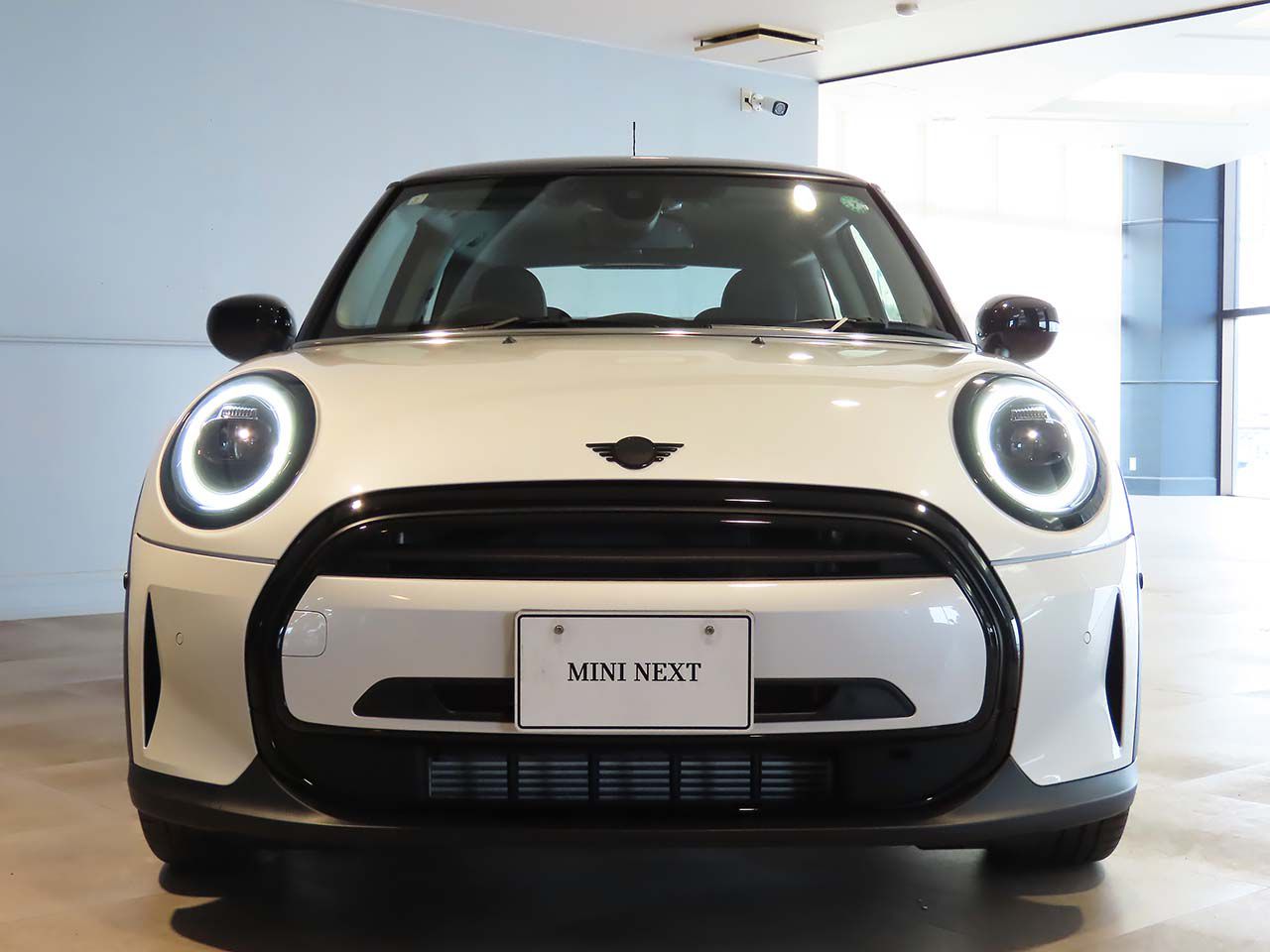 MINI Cooper F56 RHD