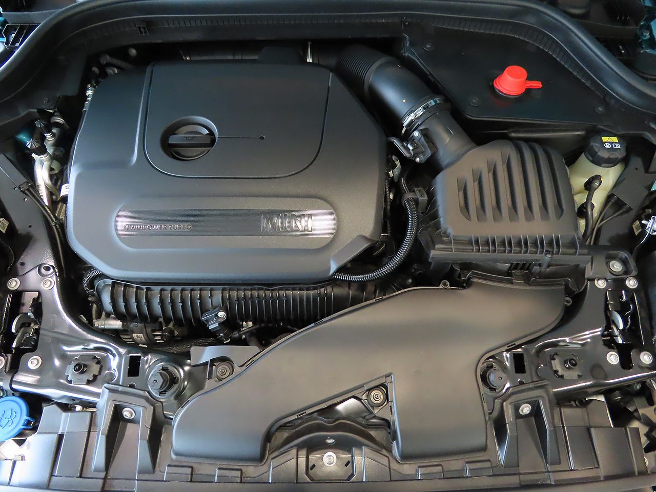 F57 MINI John Cooper Works Convertible LCI