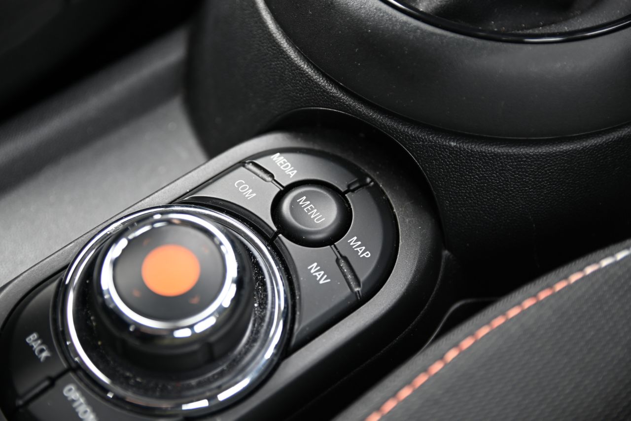 F55 MINI Cooper 5-Door Hatch LCI