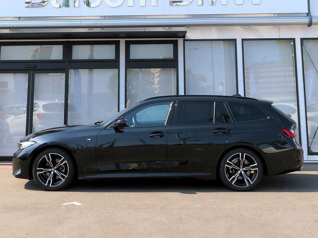 G21 320i Touring LCI RHD