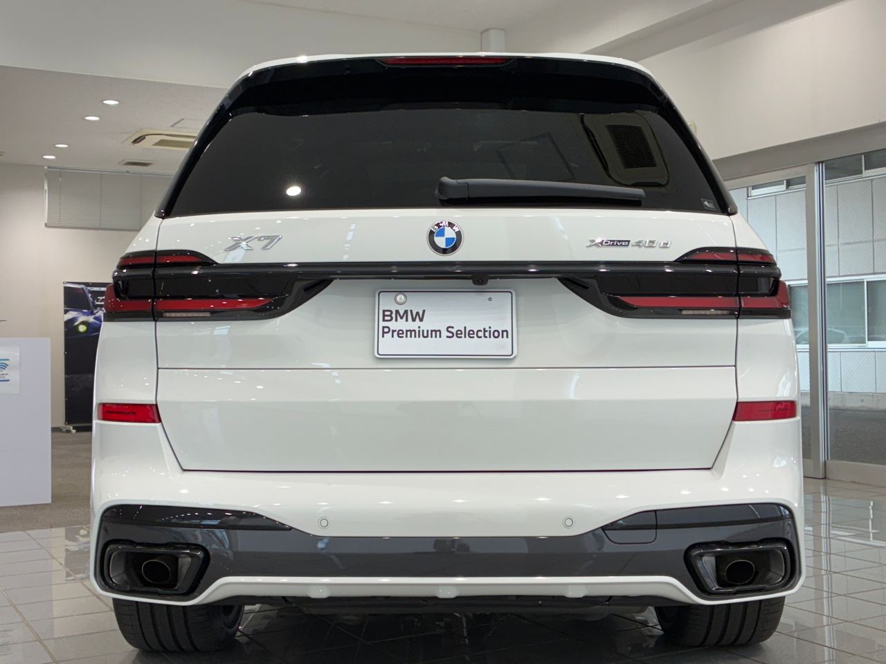 X7 xDrive40d RHD US