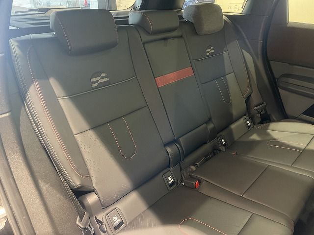 U25 MINI John Cooper Works Countryman ALL4