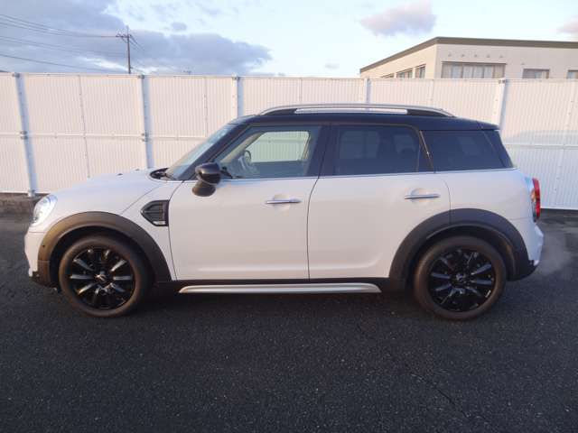 MINI CROSSOVER COOPER D