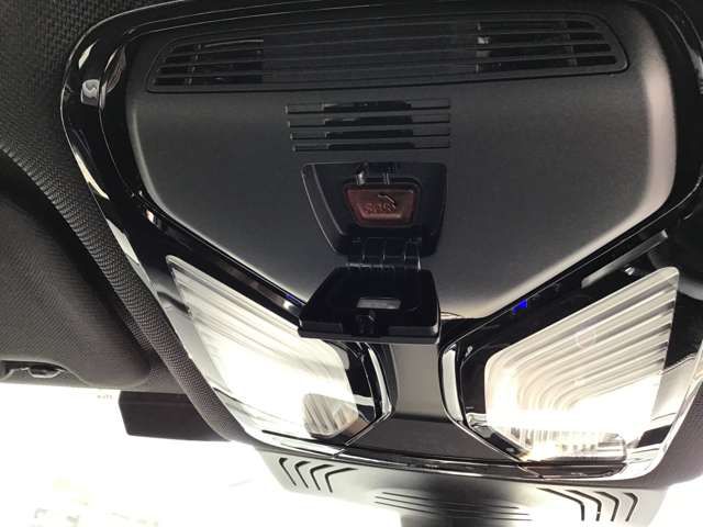 X4 M RHD