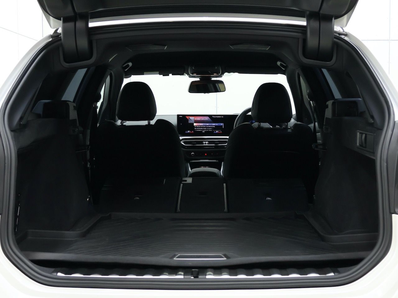 G21 M340i xDrive Touring LCI RHD