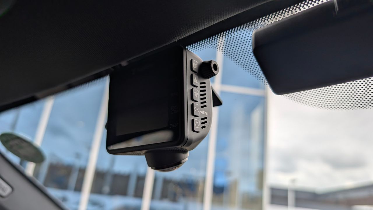 F40 118d Sports Hatch 5-door B47 2.0d