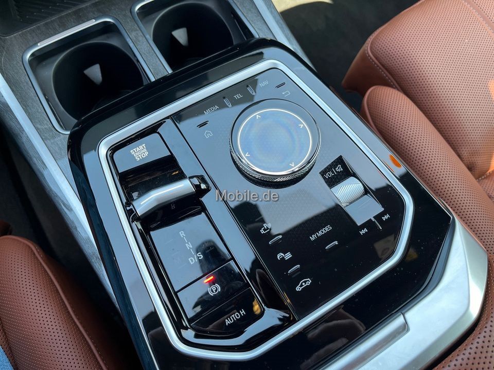 BMW 760