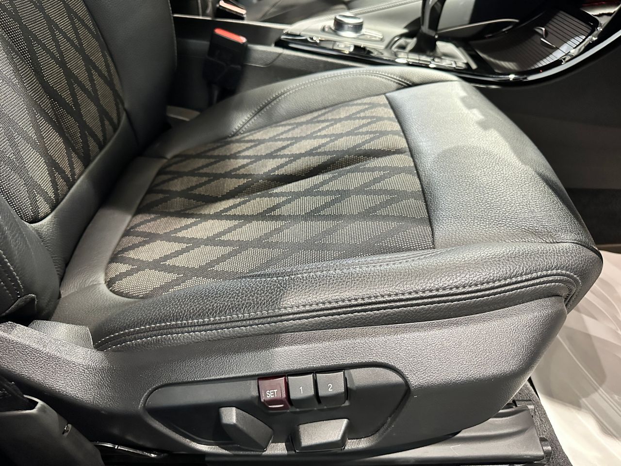 F48 X1 xDrive18d B47 2.0d LCI