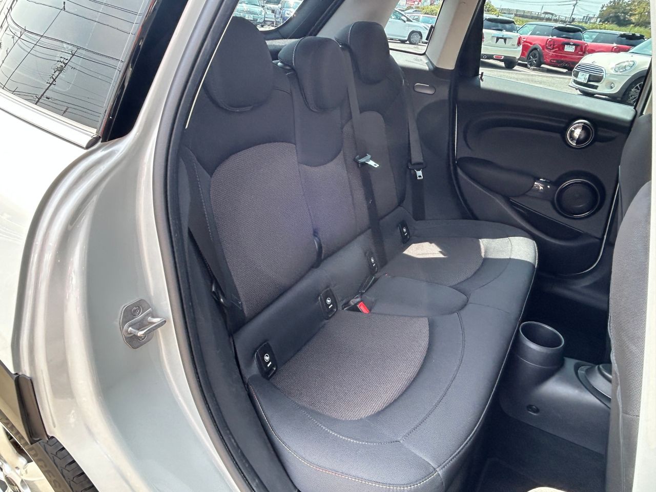 MINI F55 Cooper D 5dr Hatch LCI