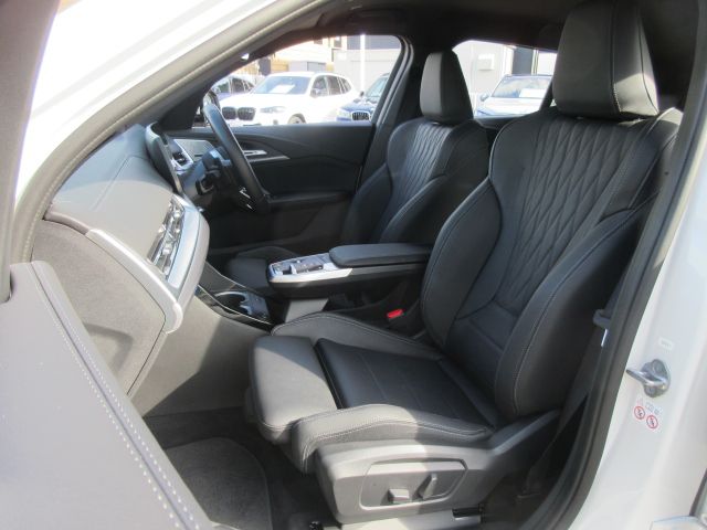 iX2 xDrive30 MSP