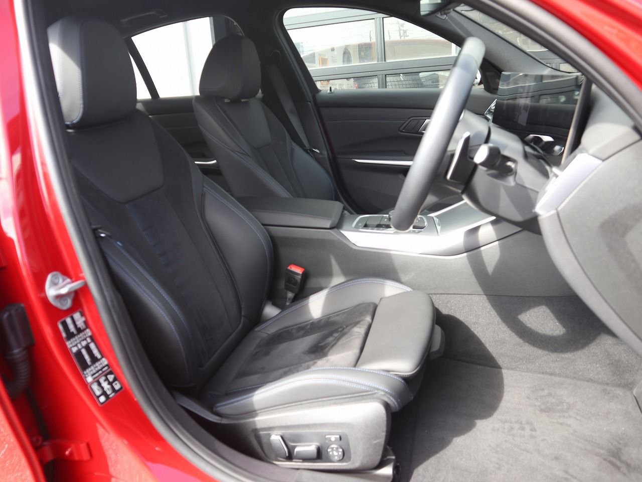 320d xDrive Berline RHD