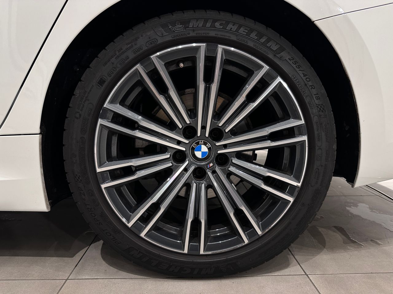 G21 318i Touring