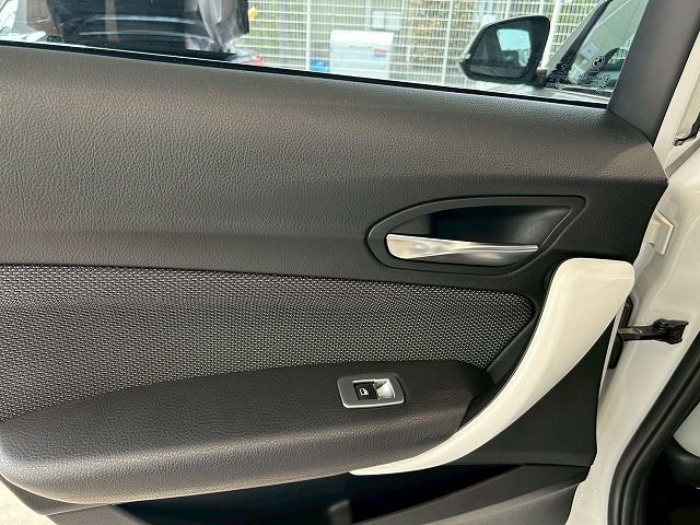 118 5DOOR RHD