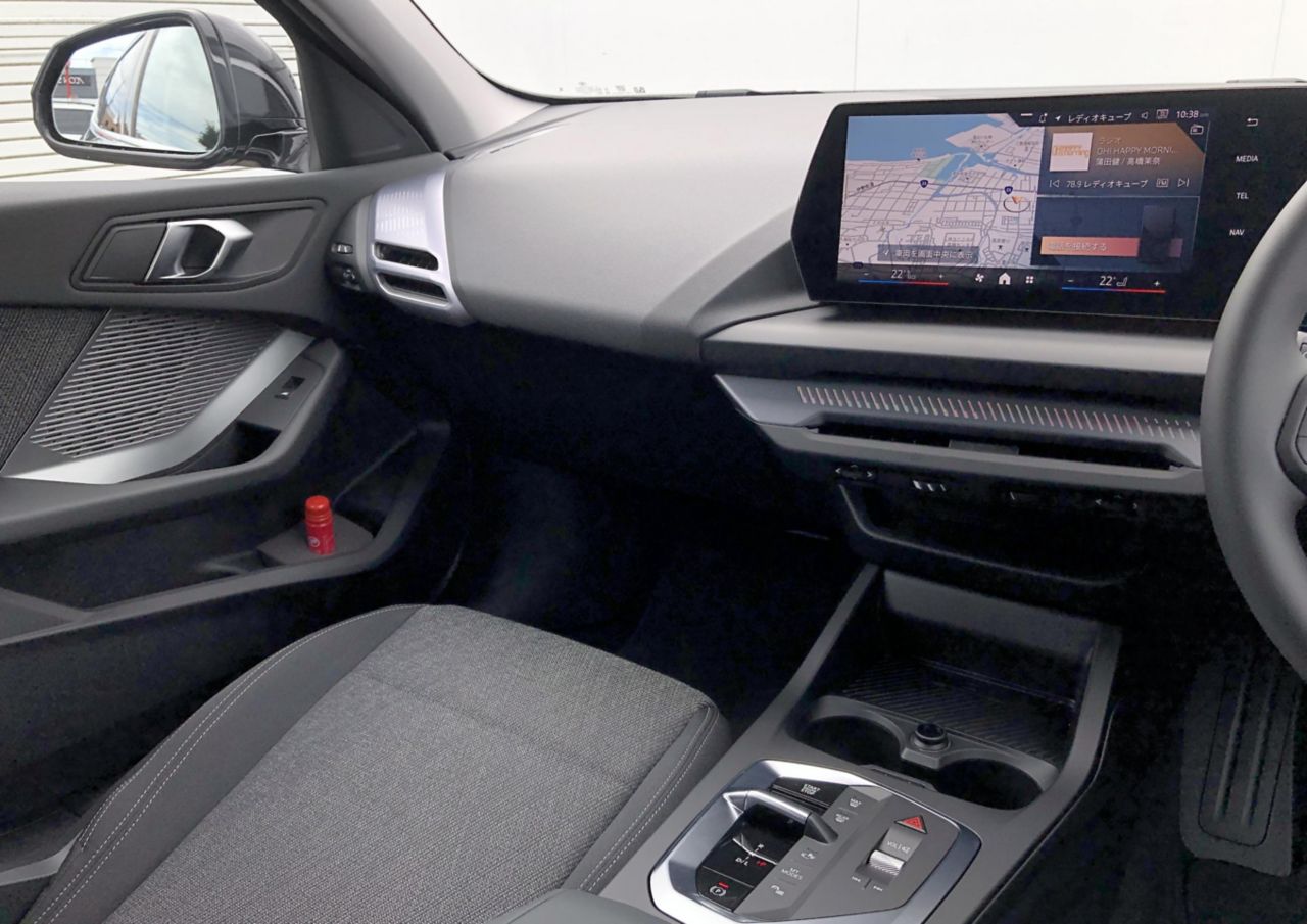 120 Sport Sports Hatch