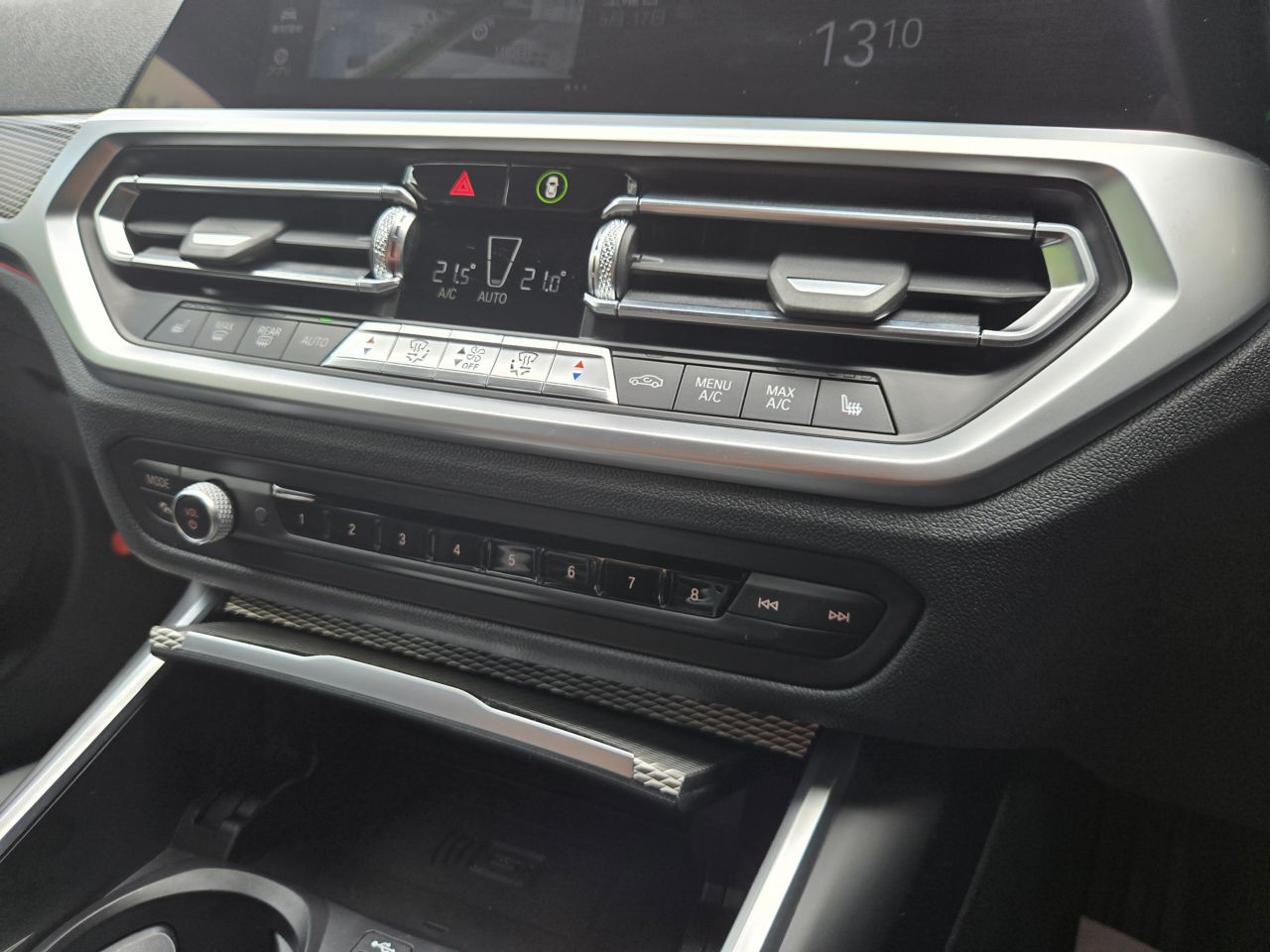 G20 320d xDrive RHD Saloon
