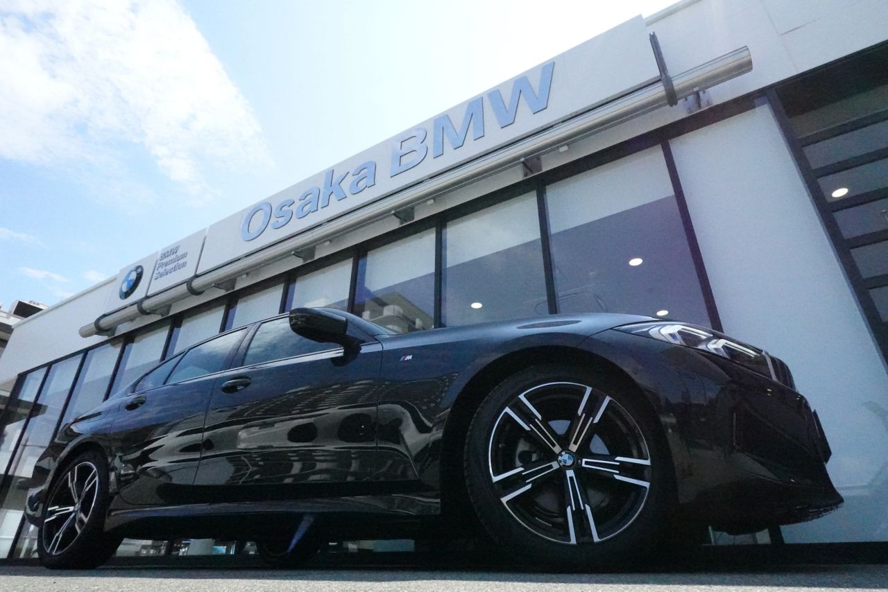 320d xDrive Berline RHD