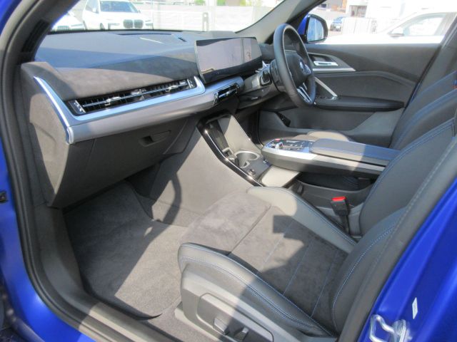 iX2 xDrive30 MSP