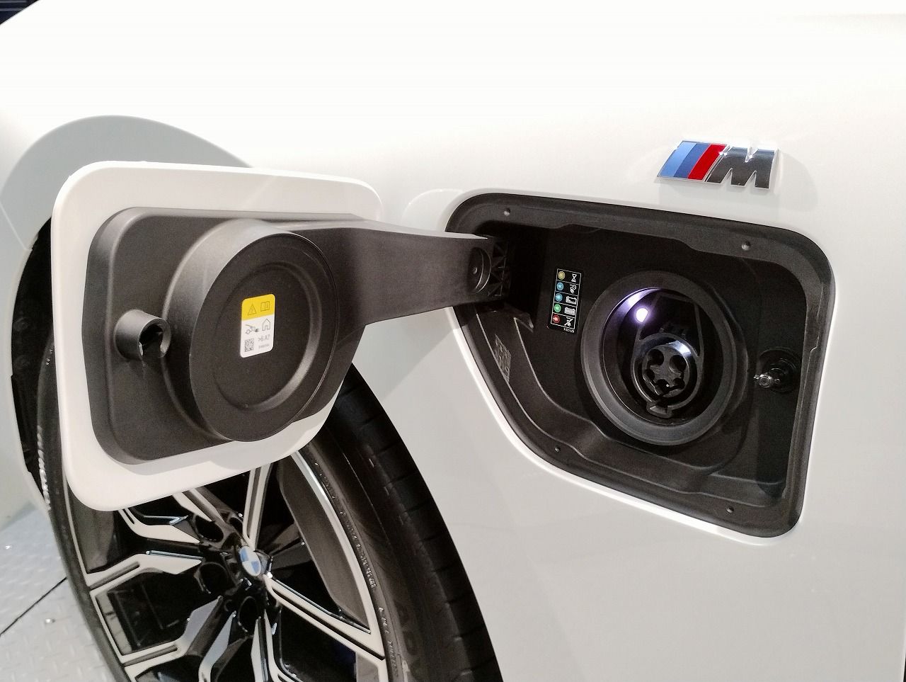 BMW i7 eDrive50 Sedan RHD