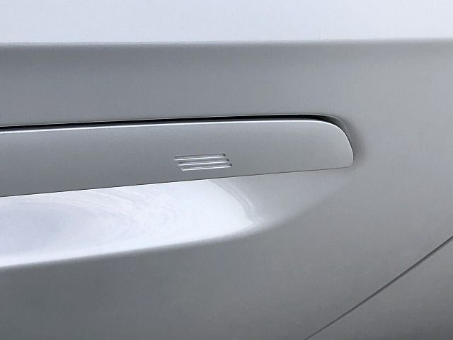 U11 iX1 xDrive30