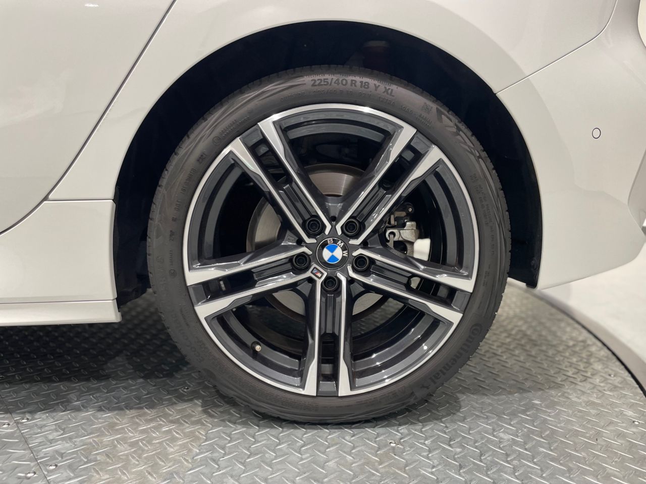 F40 118d Sports Hatch 5-door B47 2.0d