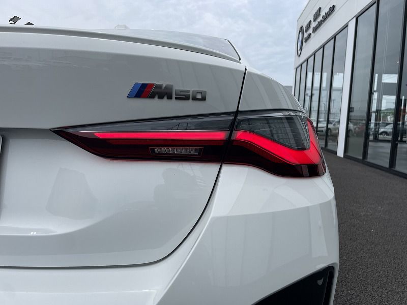 G26 i4 M50 RHD