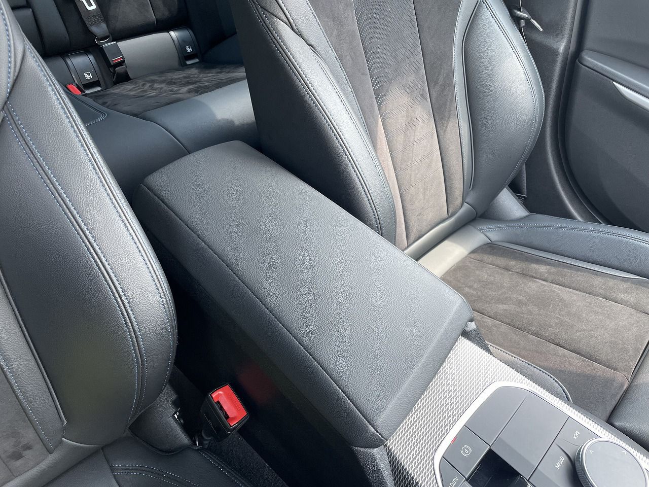 G20 320i Saloon RHD TU